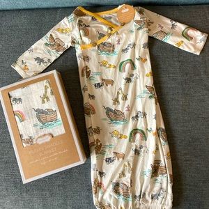 Mud Pie Bamboo Baby Gown & Swaddle Blanket Set